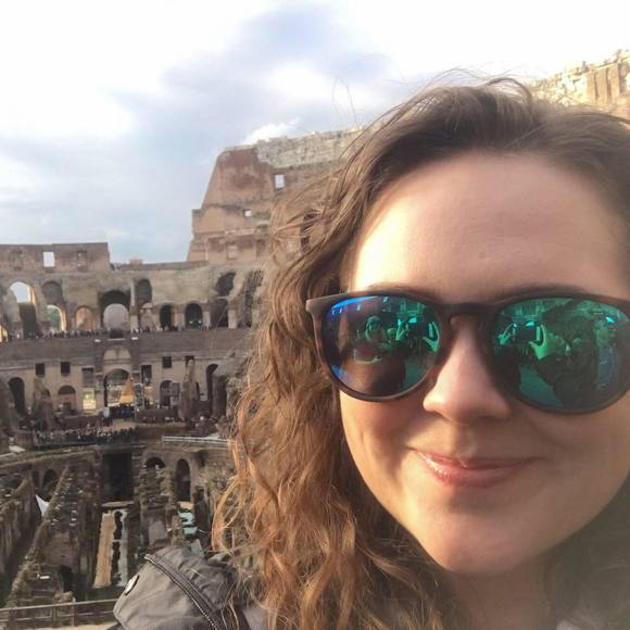 Meet your Posher, Abbie - Picture 1 of 1